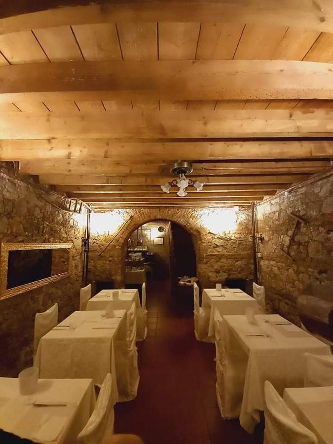 Villa Viola Тортона Экстерьер фото