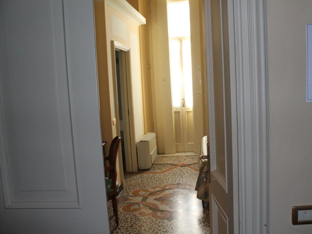 Villa Viola Тортона Экстерьер фото