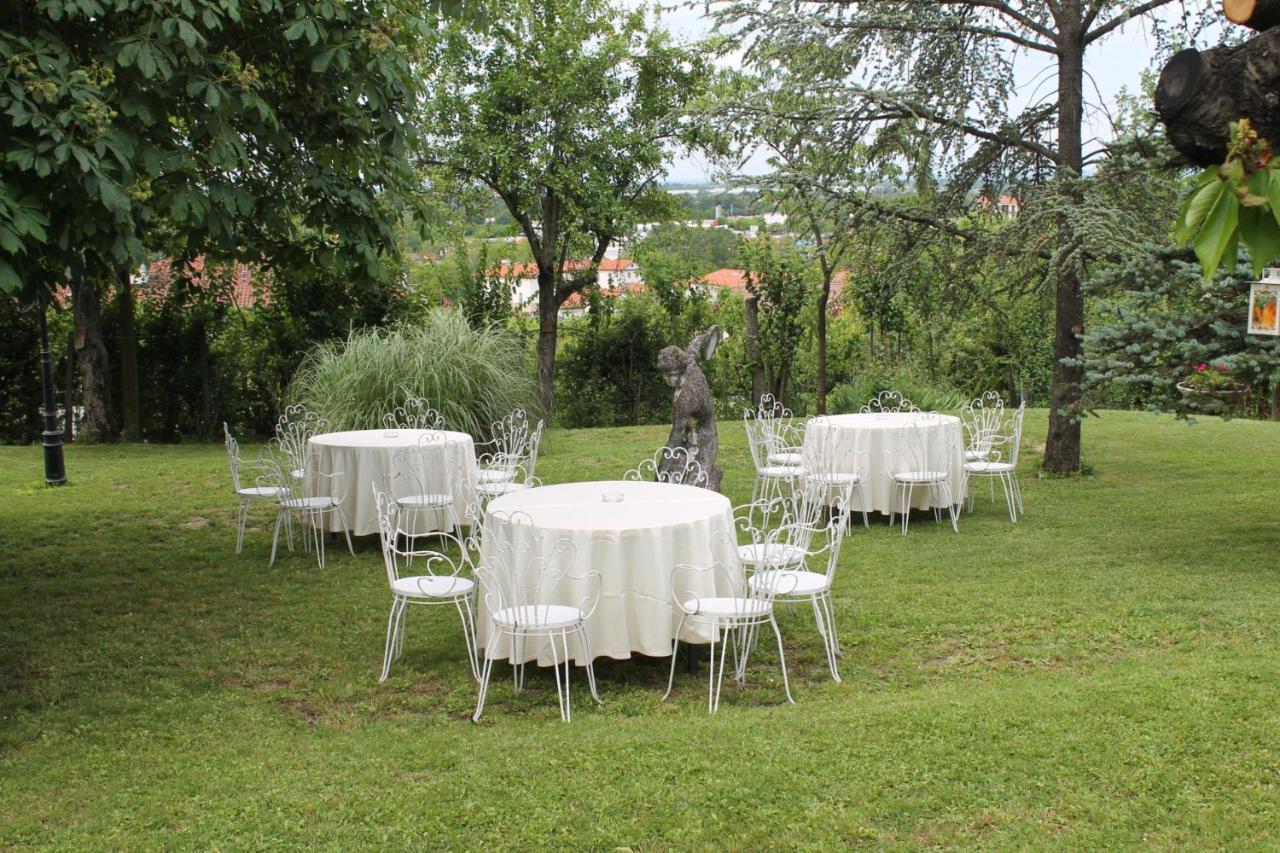 Villa Viola Тортона Экстерьер фото